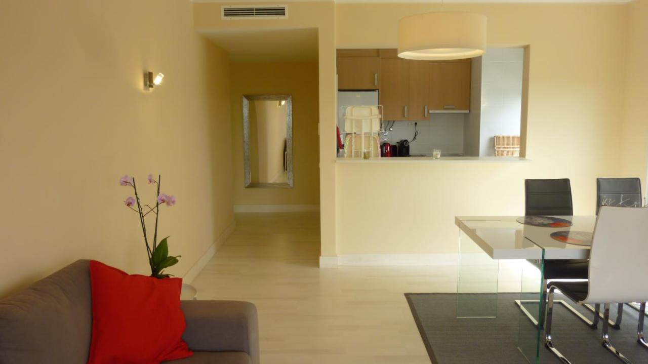 Beachfront Seaview Litoralmar Apt, Fast Wifi, Airco, Pool, Private Parking Portimão Zewnętrze zdjęcie